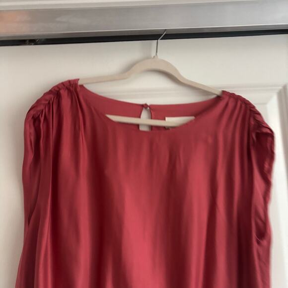 By Anthropologie Silky Boatneck Blouse Top Pink M Bubble Hem Elegant Classy EUC - Picture 3 of 10